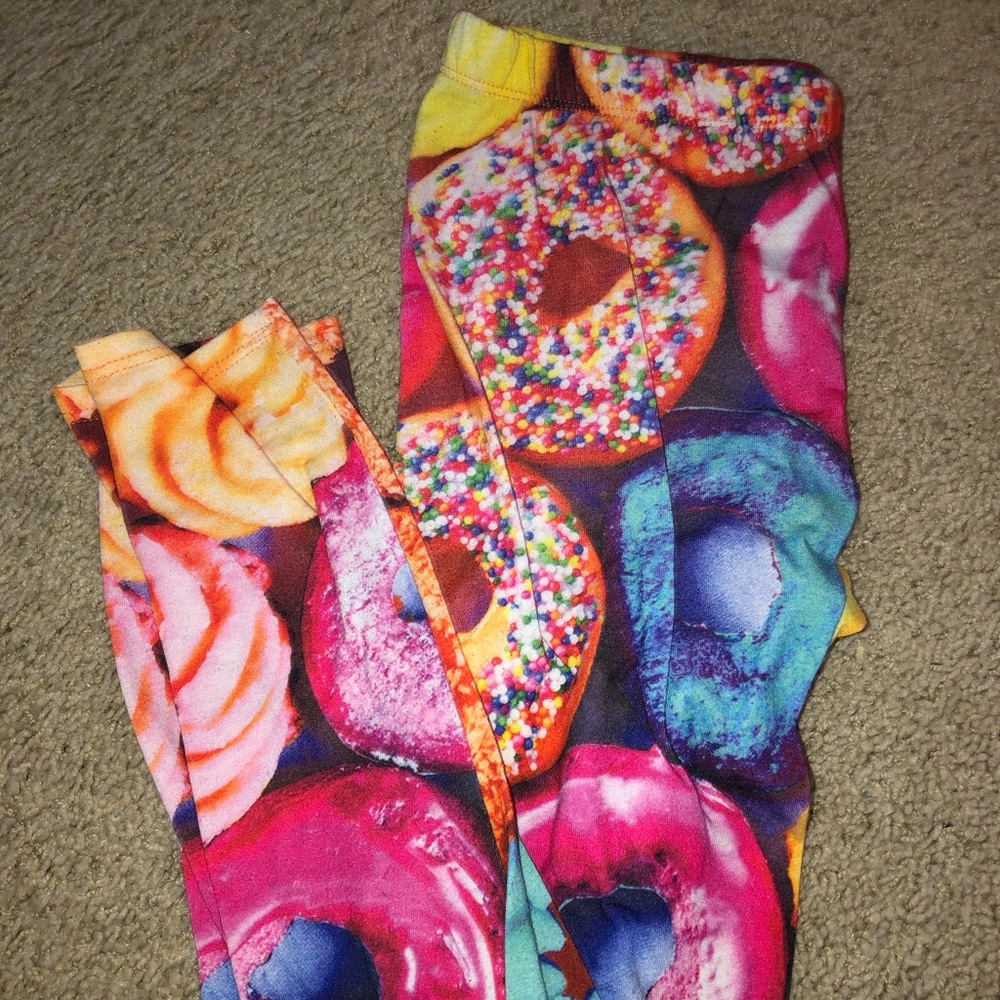 Cute donut leggings! Worn twice. Super soft